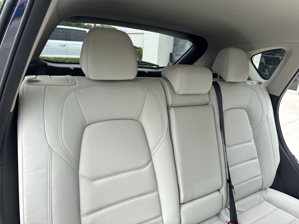 Used 2023 MAZDA CX-5 AWD 2.5 S w/ Premium Package image 48