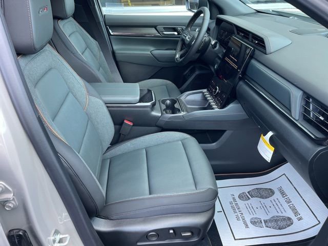 New 2026 GMC Terrain AT4 w/ Convenience Package III image 10
