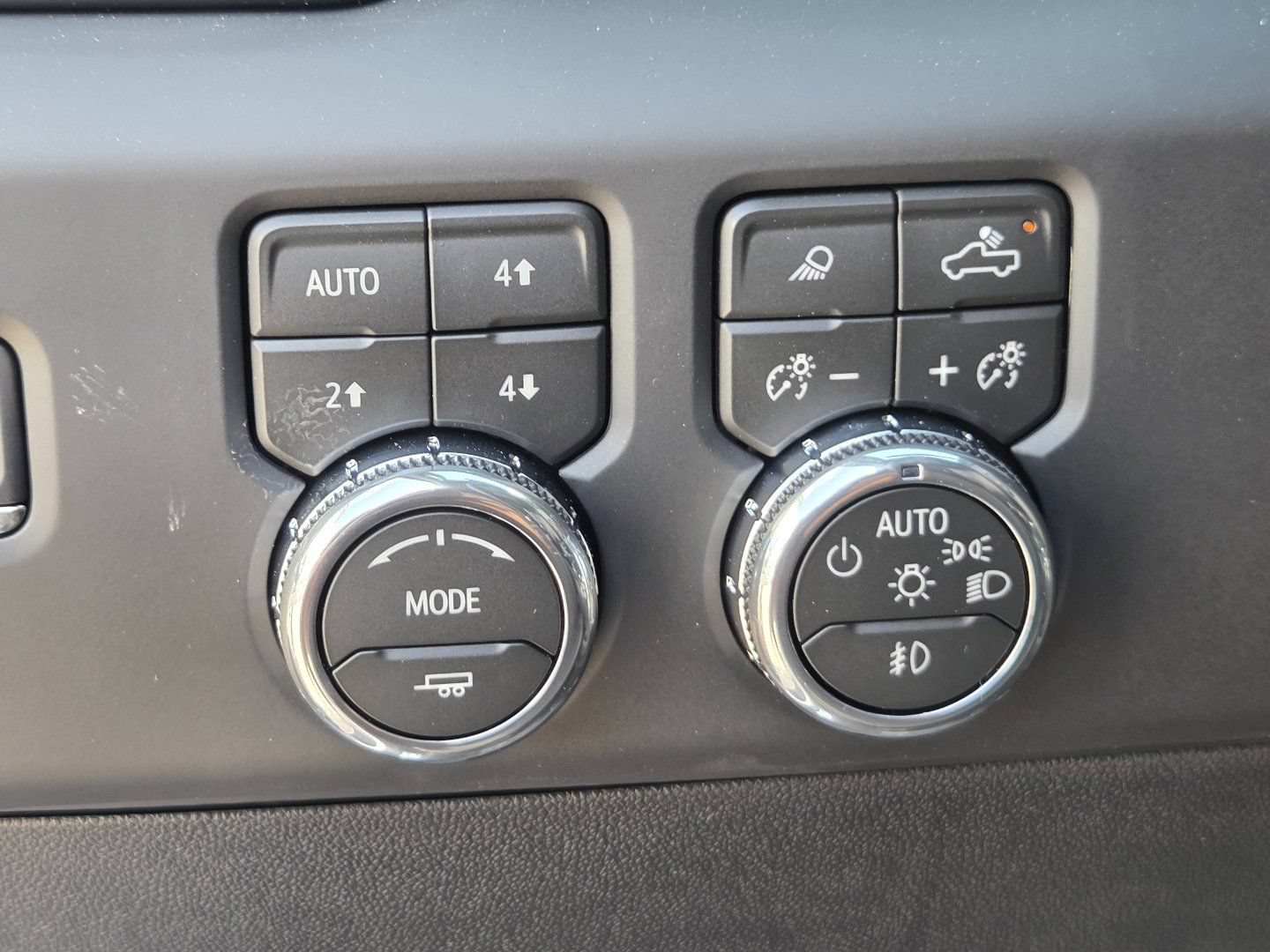 New 2026 GMC Sierra 1500 Denali AWD/4WD image 33