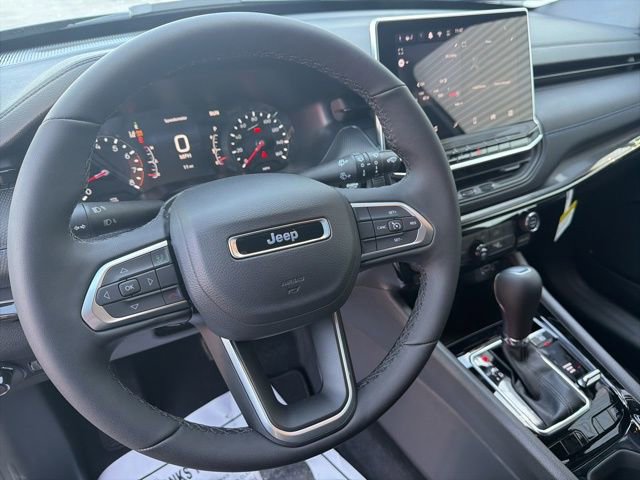 New 2026 Jeep Compass Latitude image 22