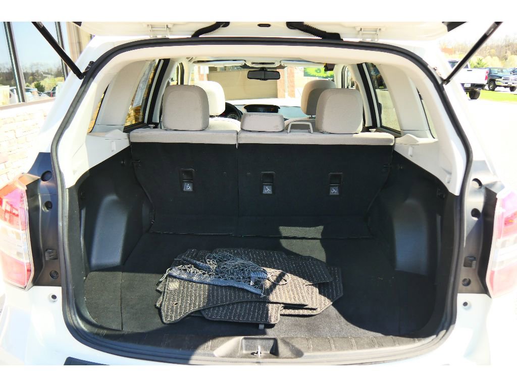 Used 2016 Subaru Forester 2.5i Premium w/ All-Weather Package image 27