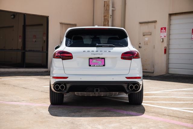 Used 2015 Porsche Cayenne S AWD/4WD image 16