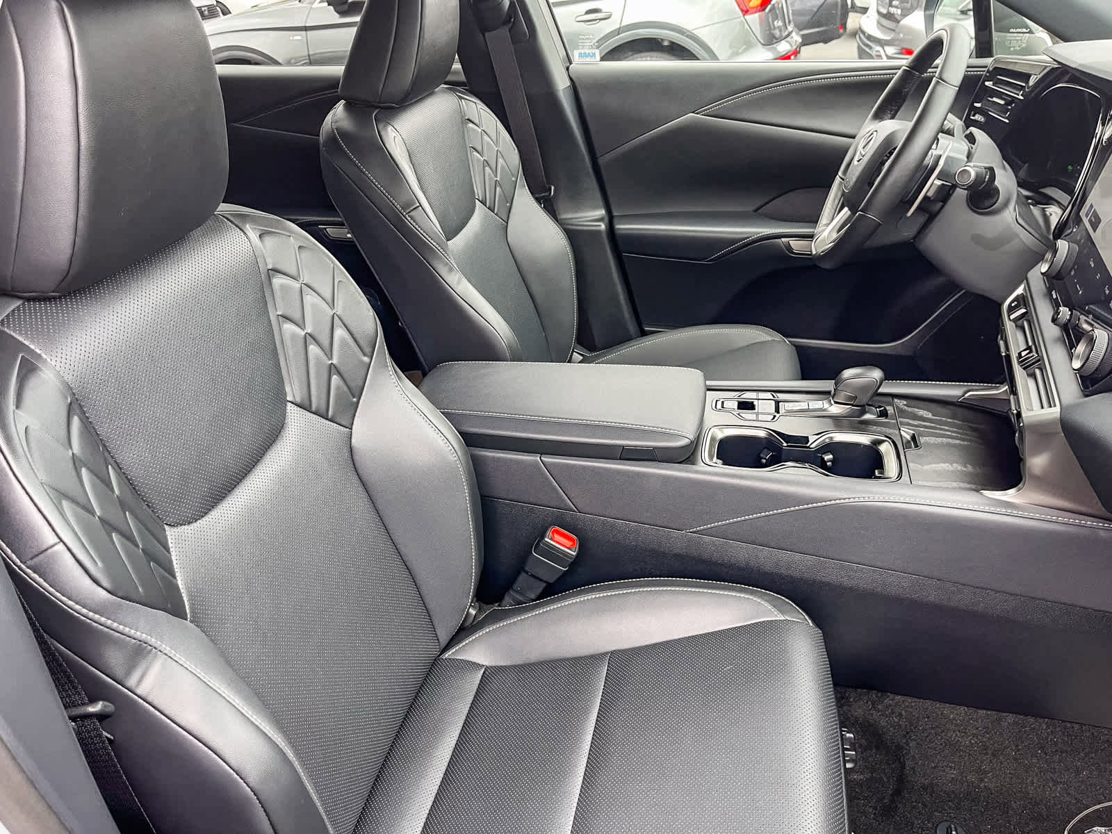 New 2026 Lexus RX 450h AWD image 17