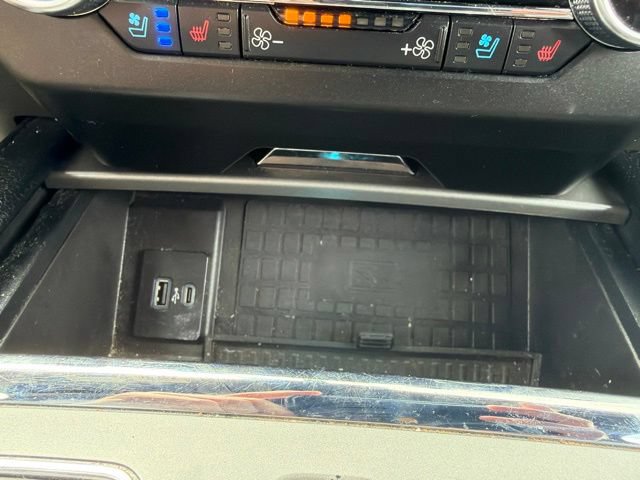 Used 2020 Ford Expedition XLT w/ Equipment Group 202A AWD/4WD image 47