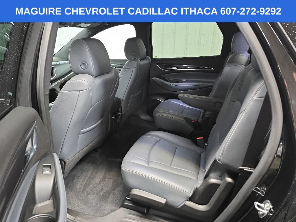 Used 2023 Buick Enclave Premium w/ Experience Buick Package AWD/4WD image 31