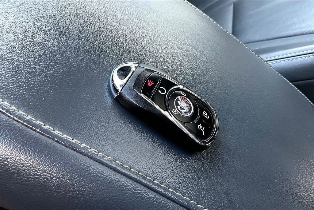 Used 2021 Buick Enclave Premium w/ Sun and Sites Package FWD image 36