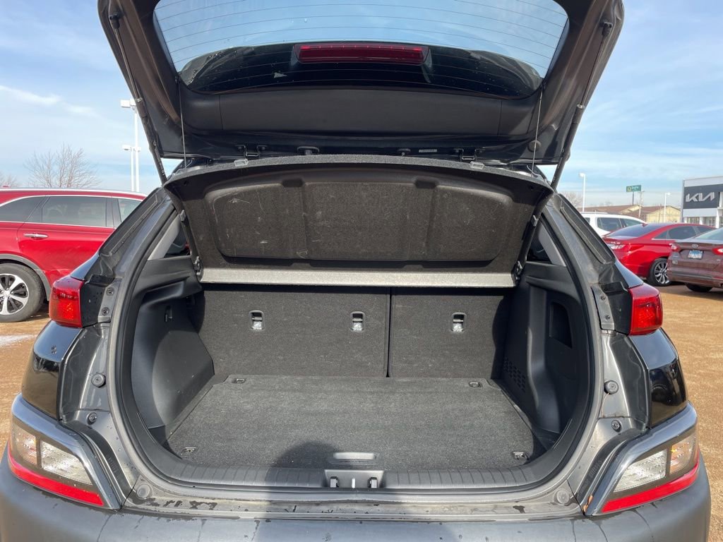 Used 2022 Hyundai Kona SEL image 14