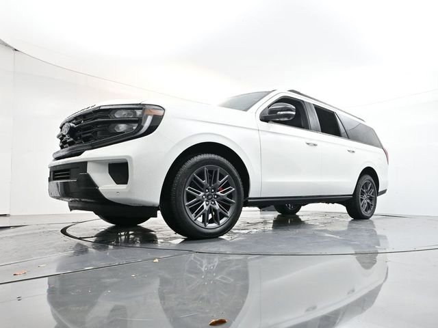 New 2025 Ford Expedition Max Platinum w/ Stealth Performance Package AWD/4WD image 31