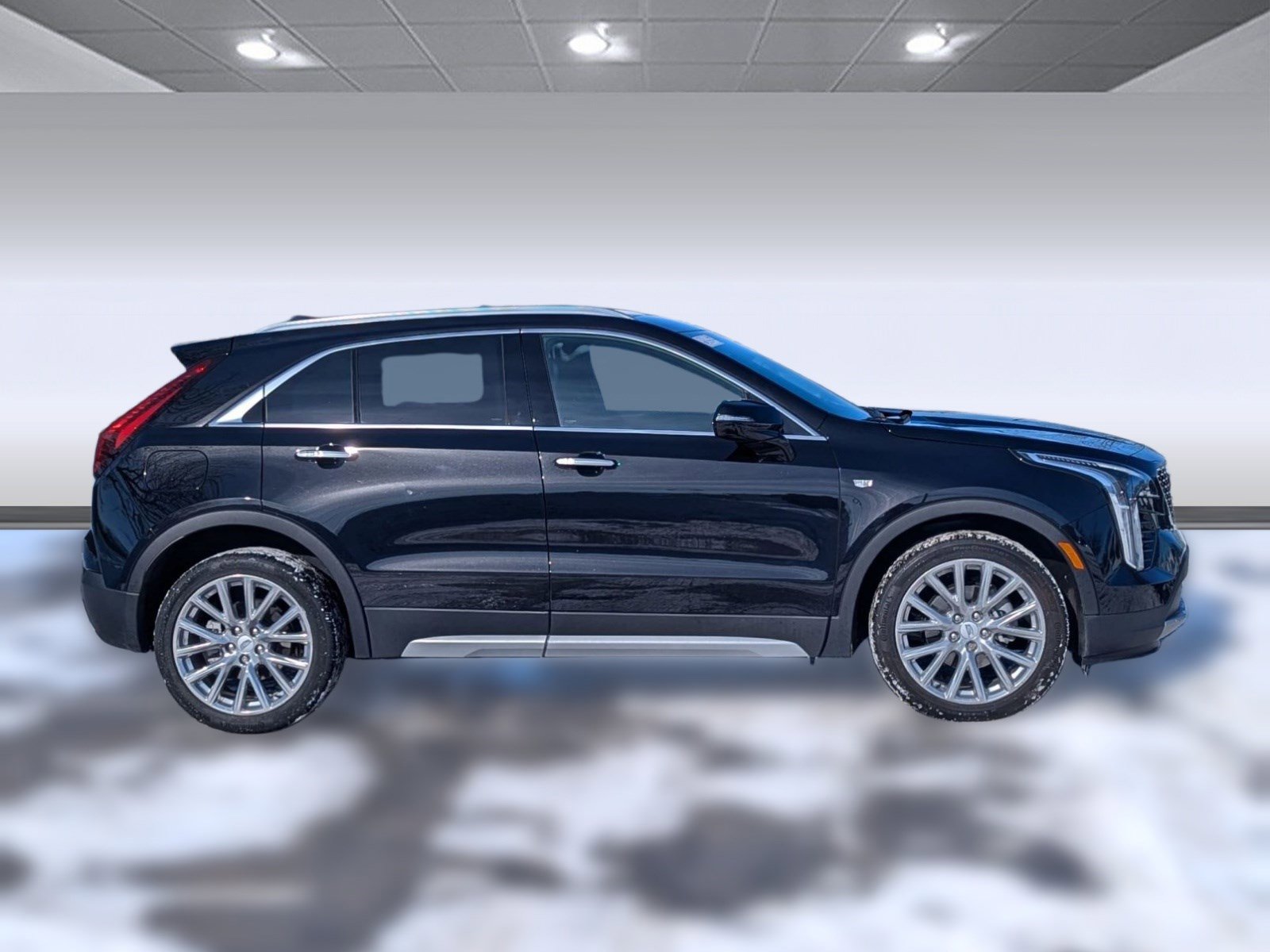 Used 2023 Cadillac XT4 Premium Luxury w/ Driver Assist Package image 8