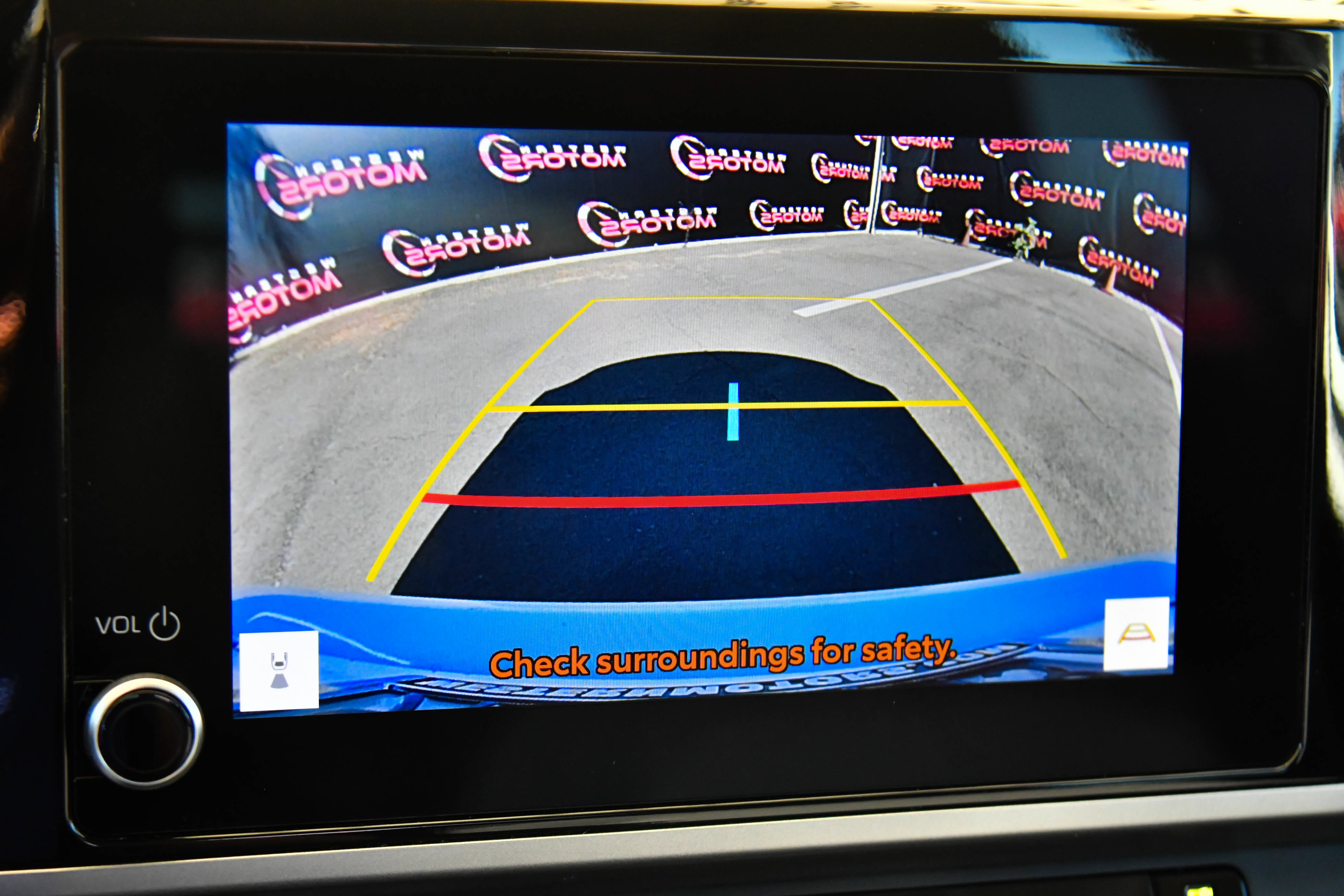 Used 2025 Toyota Camry LE FWD image 18
