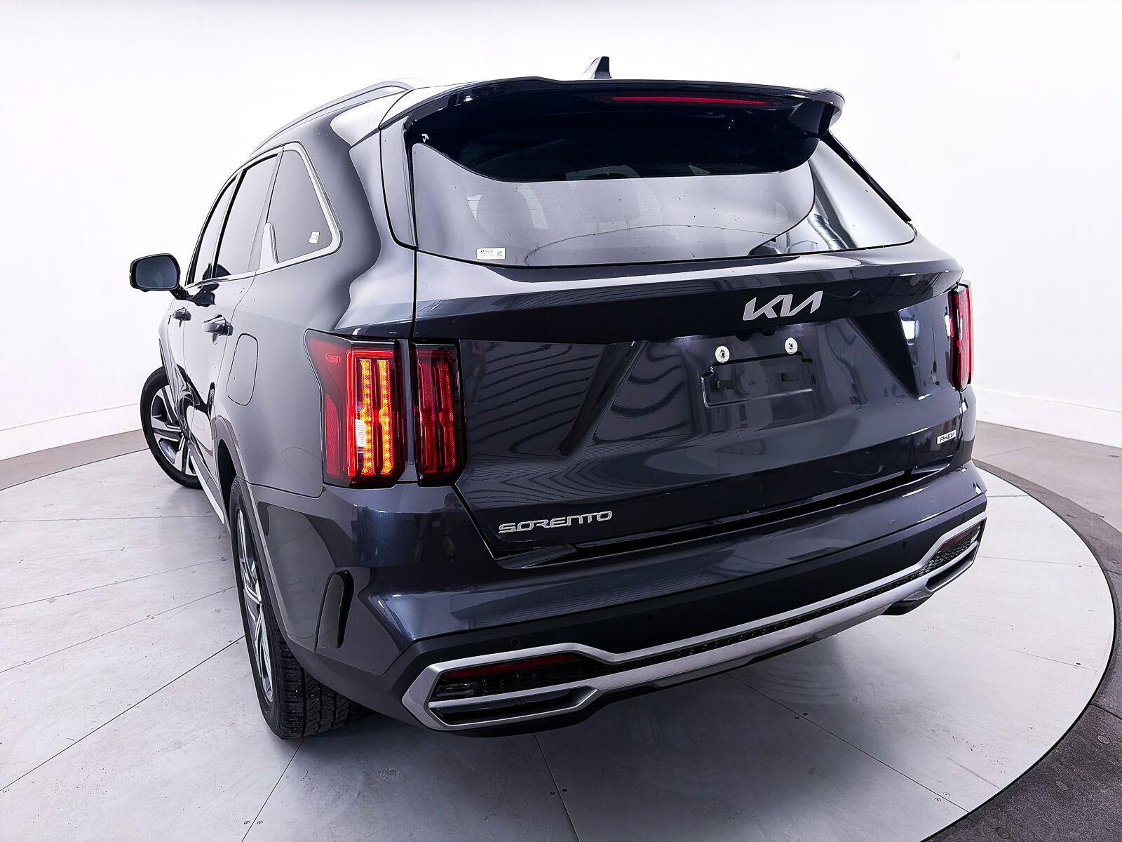 Used 2023 Kia Sorento SX Prestige AWD/4WD image 10