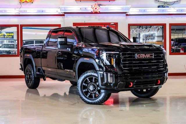 Used 2024 GMC Sierra 2500 AT4 w/ Technology Package