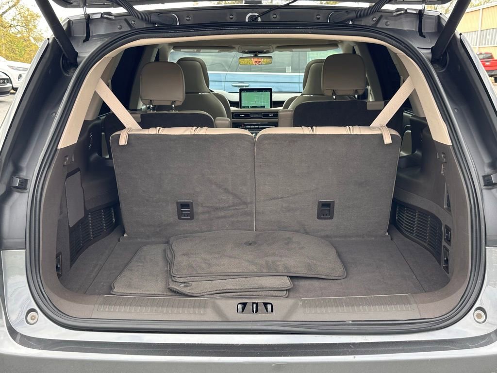 Used 2023 Lincoln Aviator Reserve w/ Equipment Group 201A image 43