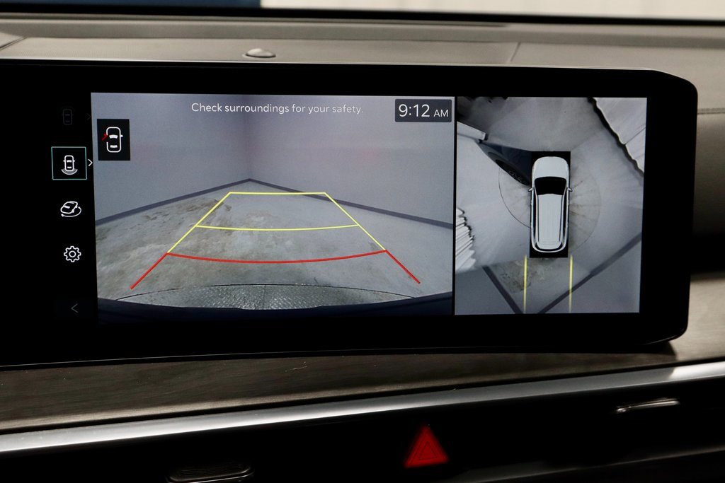 Used 2024 Kia Sorento SX image 2