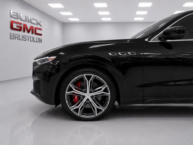 Used 2019 Maserati Levante Trofeo AWD/4WD image 5