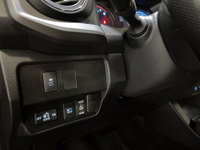 Certified 2021 Toyota Tacoma TRD Off-Road w/ Technology Package AWD/4WD image 16