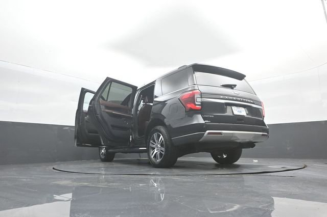 Used 2022 Ford Expedition Limited AWD/4WD image 46