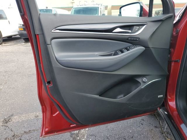 Used 2024 Buick Enclave Premium image 21