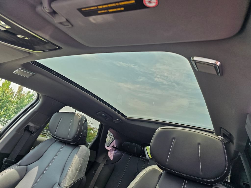 New 2026 Cadillac Optiq Sport 1 AWD/4WD image 21