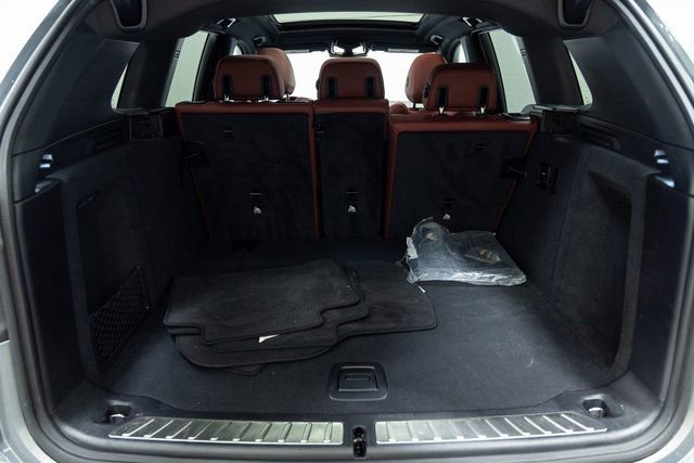 Certified 2023 BMW X3 xDrive30i w/ Premium Package image 9