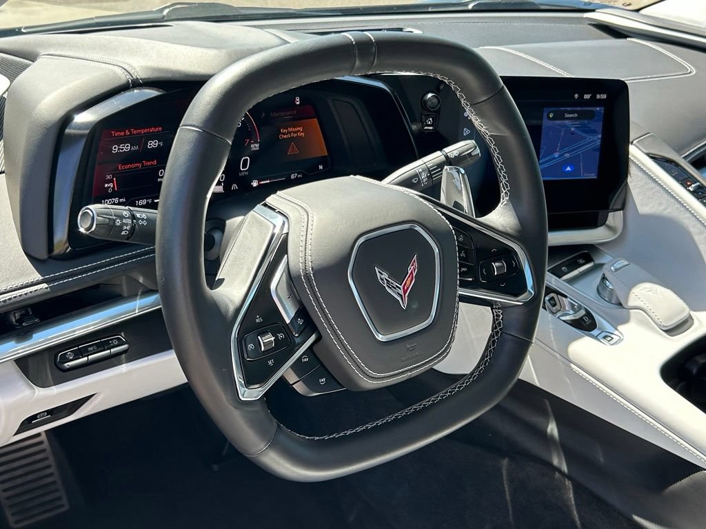 Used 2025 Chevrolet Corvette Stingray Premium Cpe w/ 3LT RWD image 17