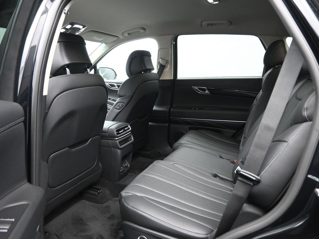 Used 2026 Genesis GV80 2.5T AWD/4WD image 28