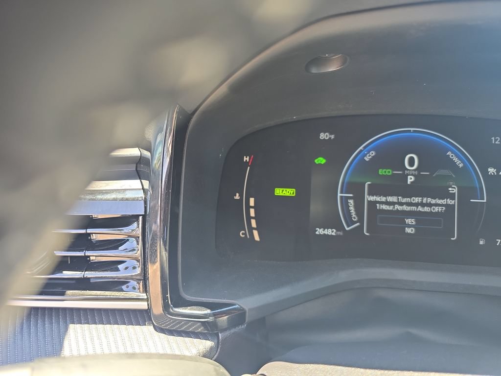 Used 2025 Toyota Camry SE FWD image 16