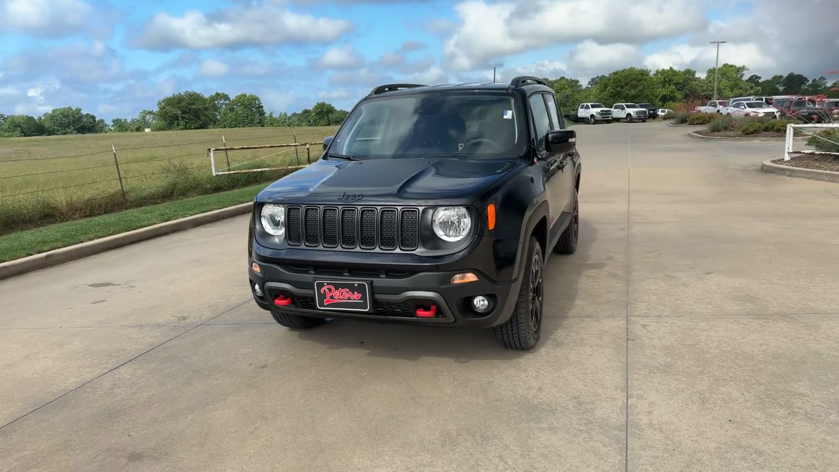 Used 2023 Jeep Renegade Trailhawk image 3