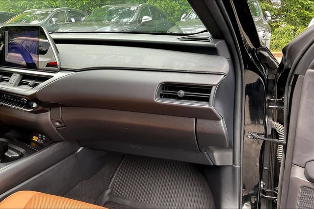 Certified 2024 Lexus UX 250h AWD w/ Premium Package image 26
