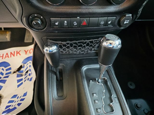 Used 2016 Jeep Wrangler Unlimited Sahara w/ Dual Top Group AWD/4WD image 16
