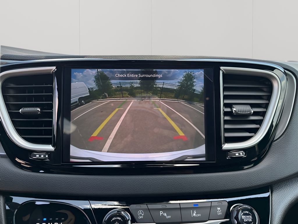 New 2026 Chrysler Voyager LX image 74