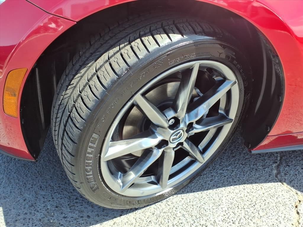 Used 2016 MAZDA MX-5 Miata Grand Touring image 14