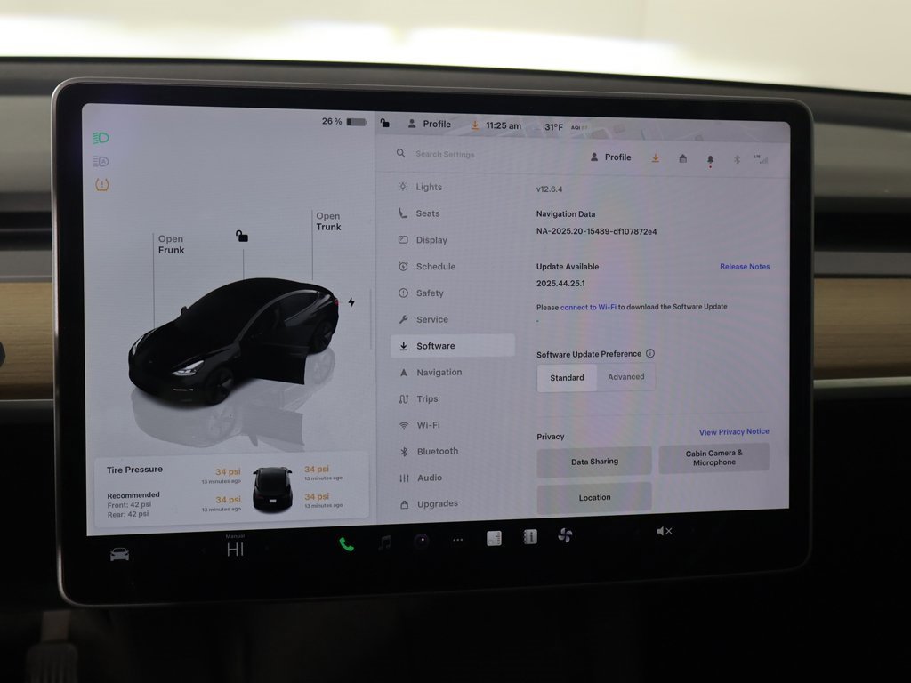 Used 2023 Tesla Model 3 Standard Range image 43