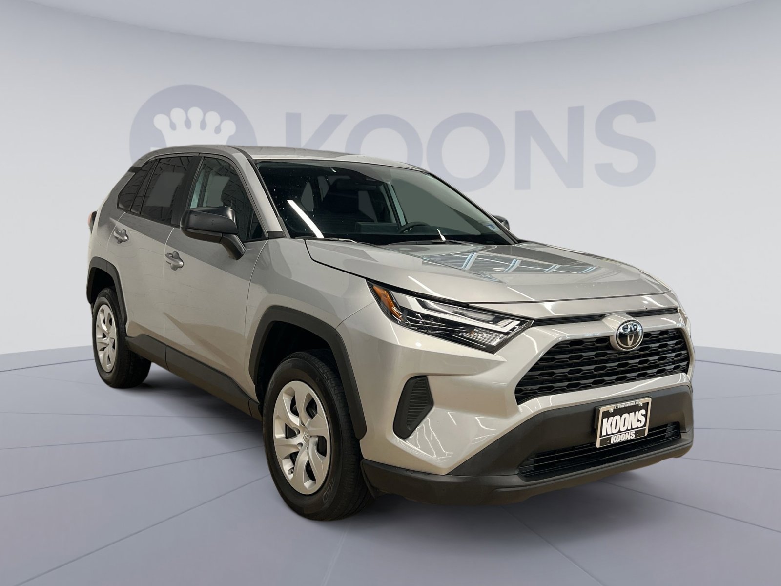 Used 2024 Toyota RAV4 LE image 7