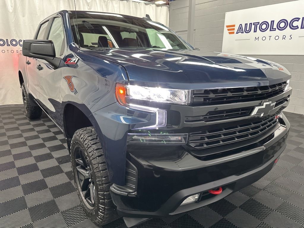 Used 2022 Chevrolet Silverado 1500 LT Trail Boss w/ Bed Protection Package AWD/4WD image 2