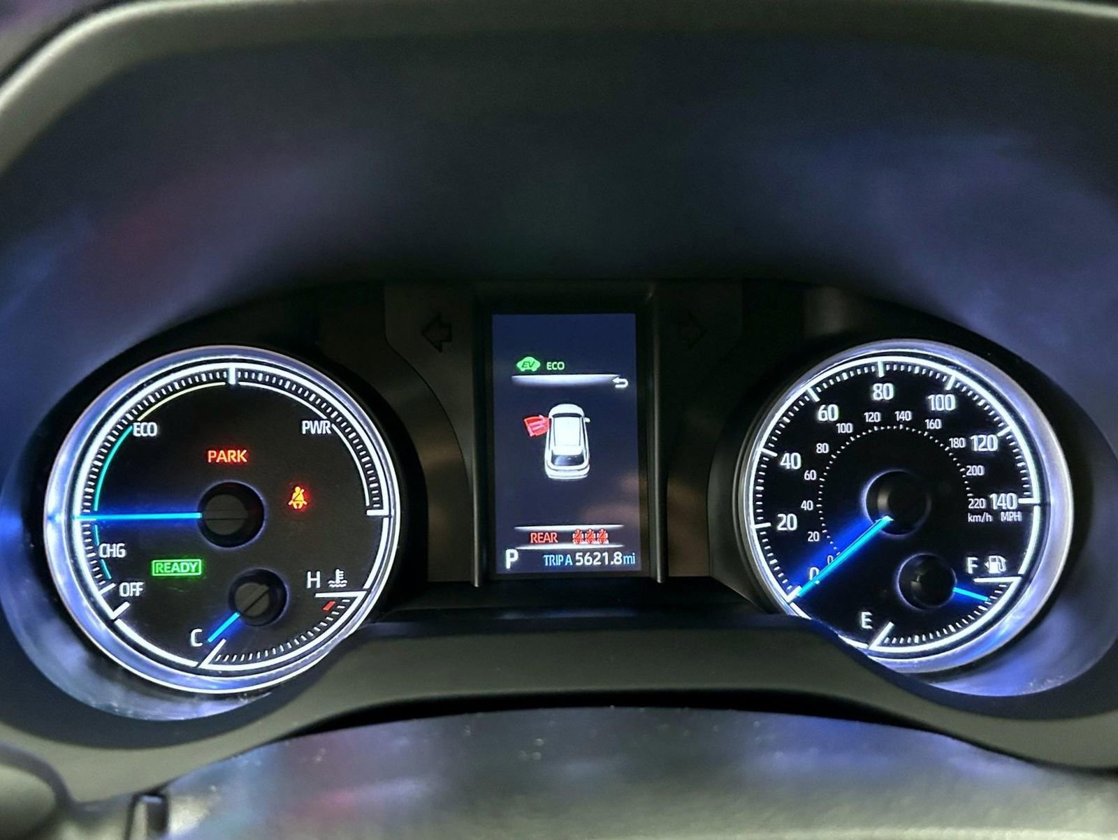 Used 2022 Toyota Venza LE image 14