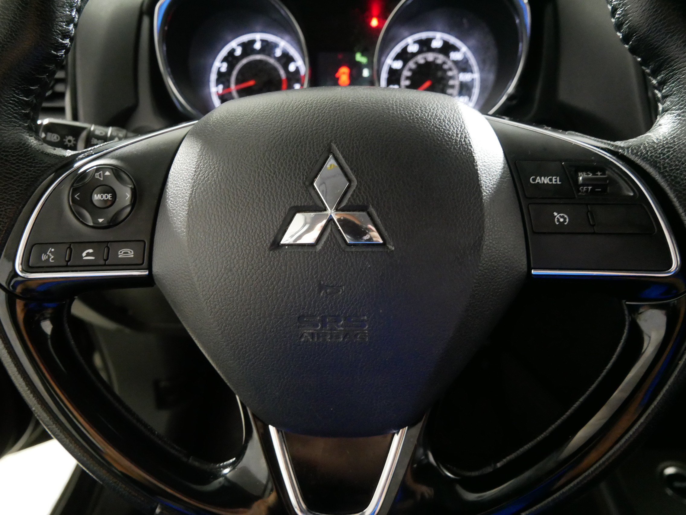 Used 2024 Mitsubishi Outlander Sport SE AWD/4WD image 25