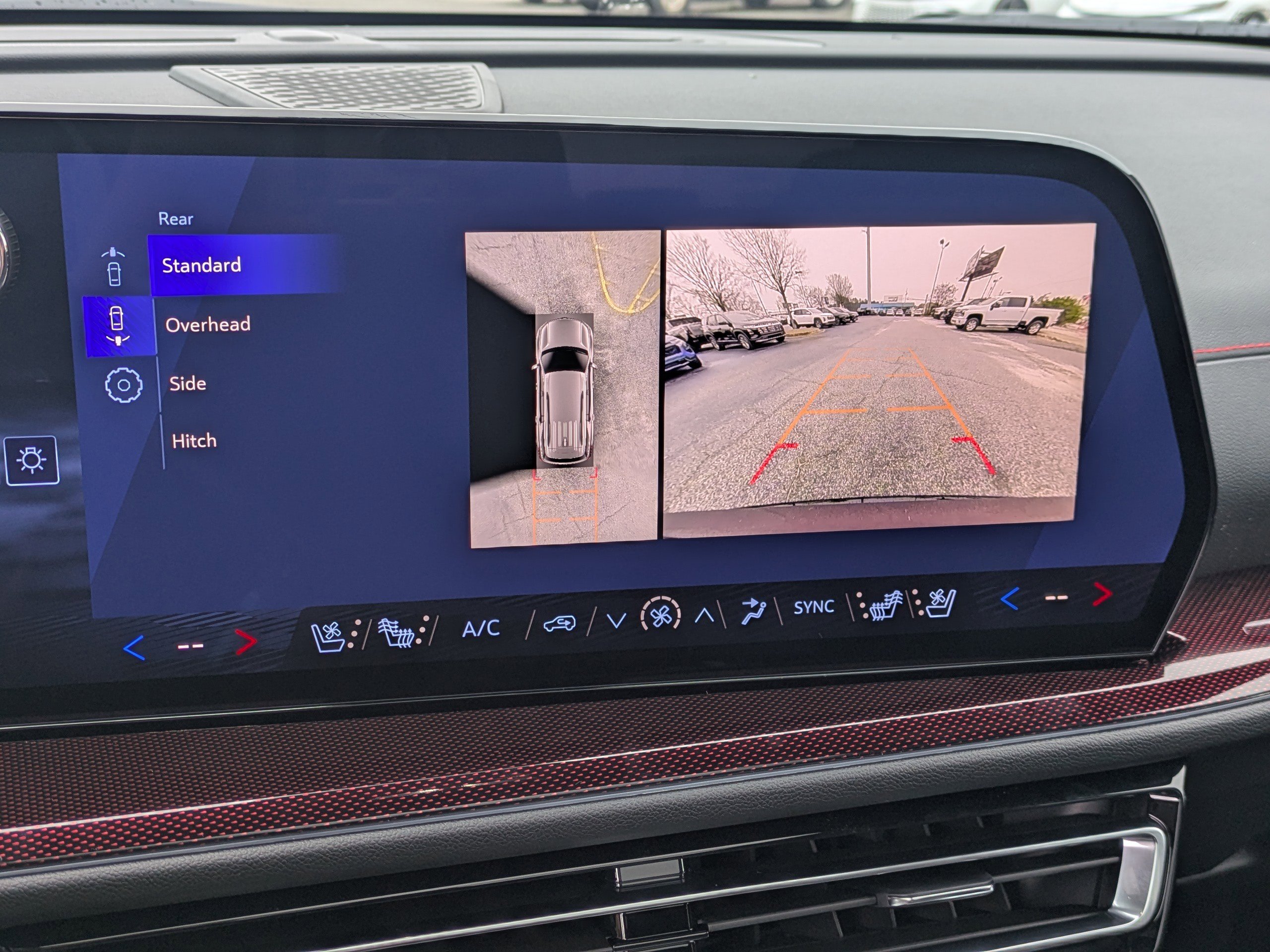 New 2026 Chevrolet Traverse RS image 24