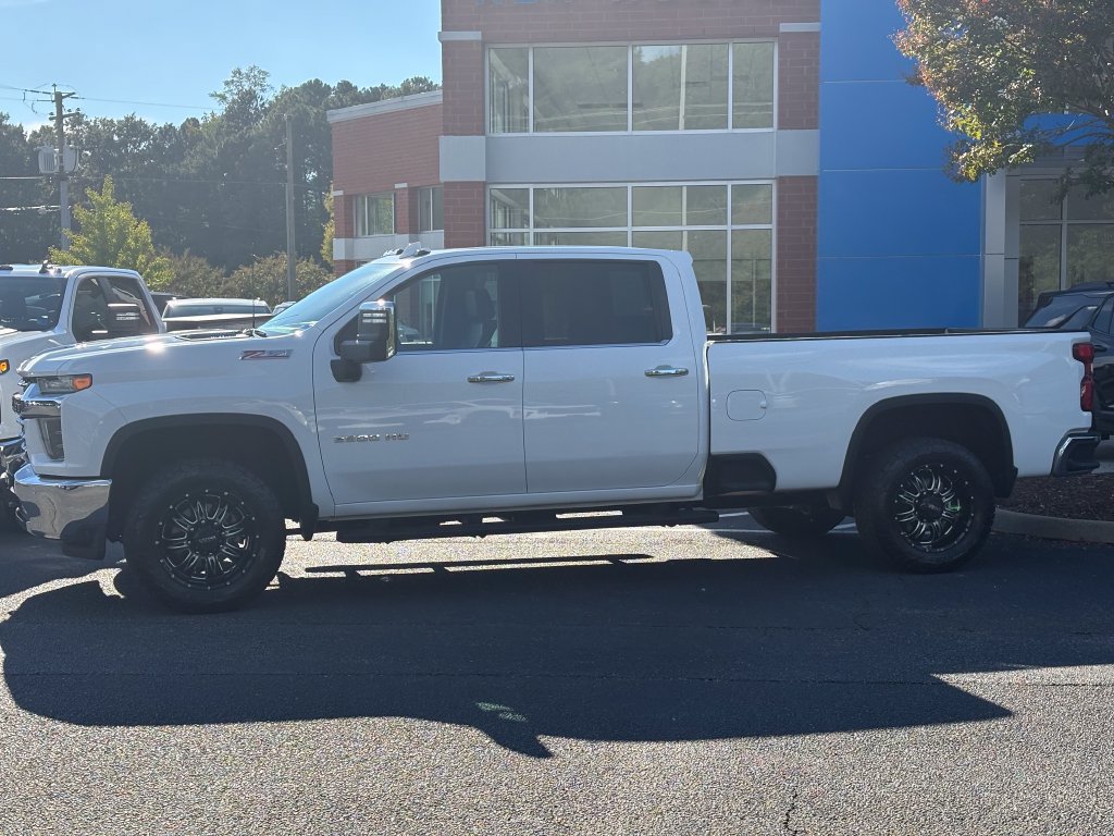 Used 2020 Chevrolet Silverado 2500 LTZ w/ LTZ Plus Package AWD/4WD image 2