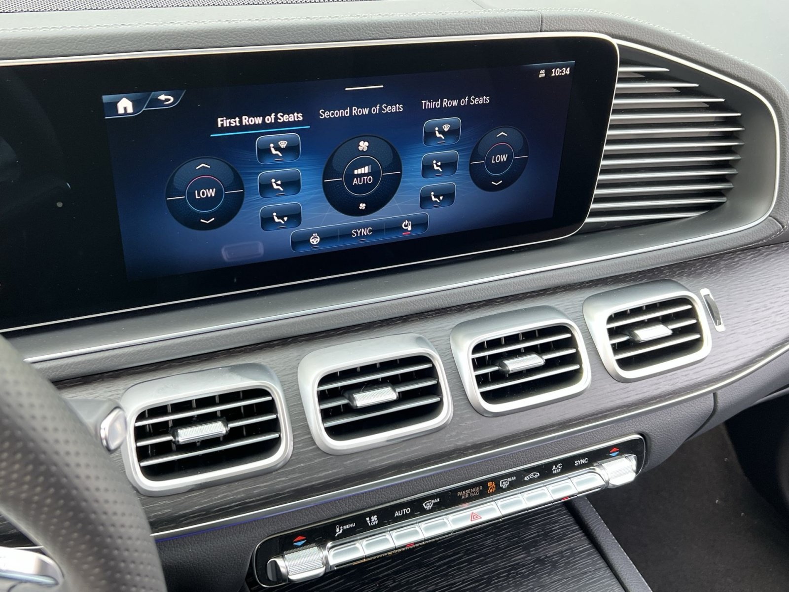 New 2026 Mercedes-Benz GLS 450 4MATIC image 19