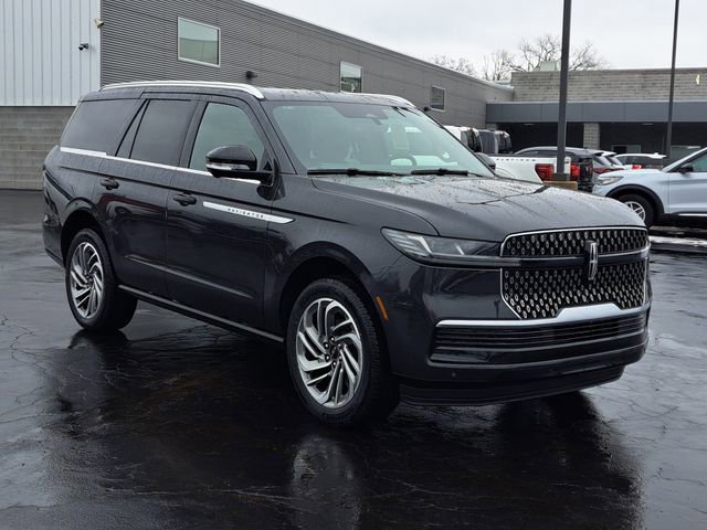 New 2026 Lincoln Navigator Reserve image 25