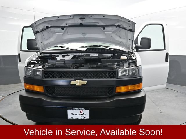 Used 2024 Chevrolet Express 3500 LS RWD image 41