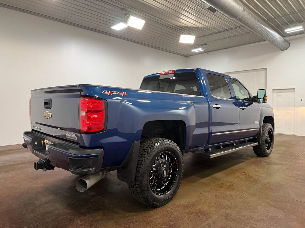 Used 2015 Chevrolet Silverado 2500 High Country w/ Duramax Plus Package image 36