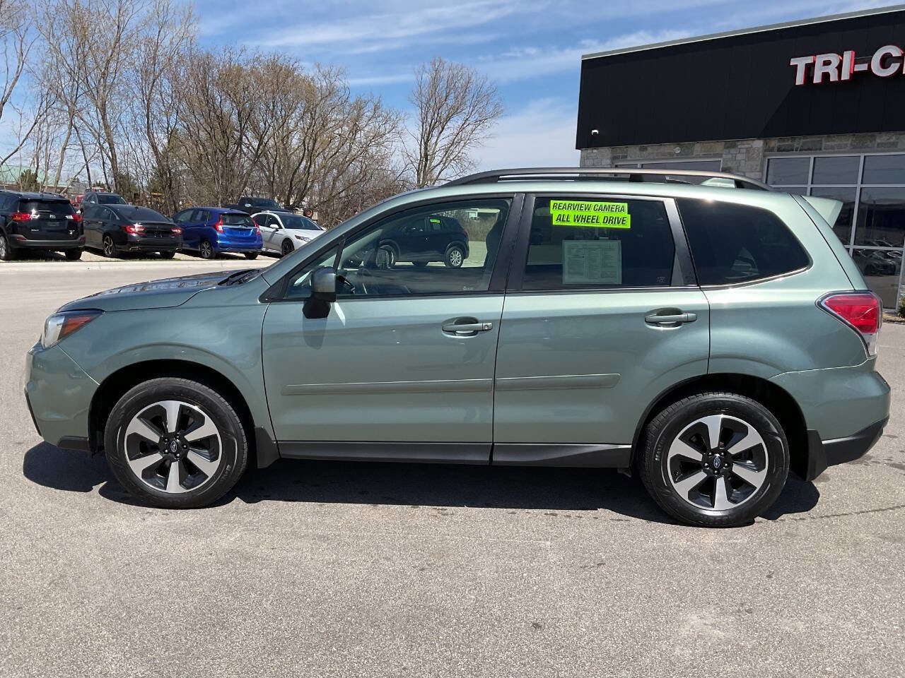 Used 2018 Subaru Forester 2.5i Premium AWD/4WD image 3