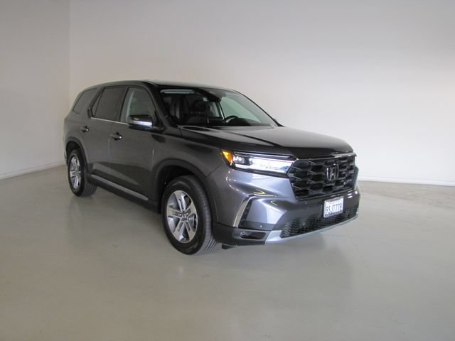 Certified 2025 Honda Pilot EX-L image 3