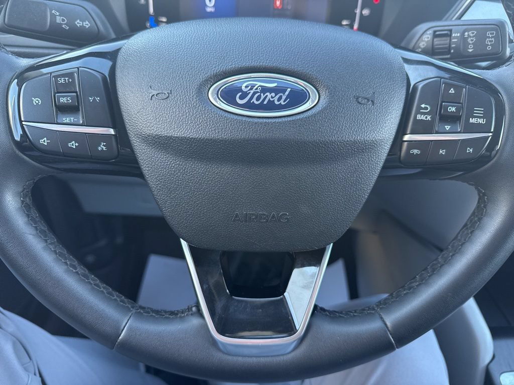 Used 2023 Ford Escape Active AWD/4WD image 13