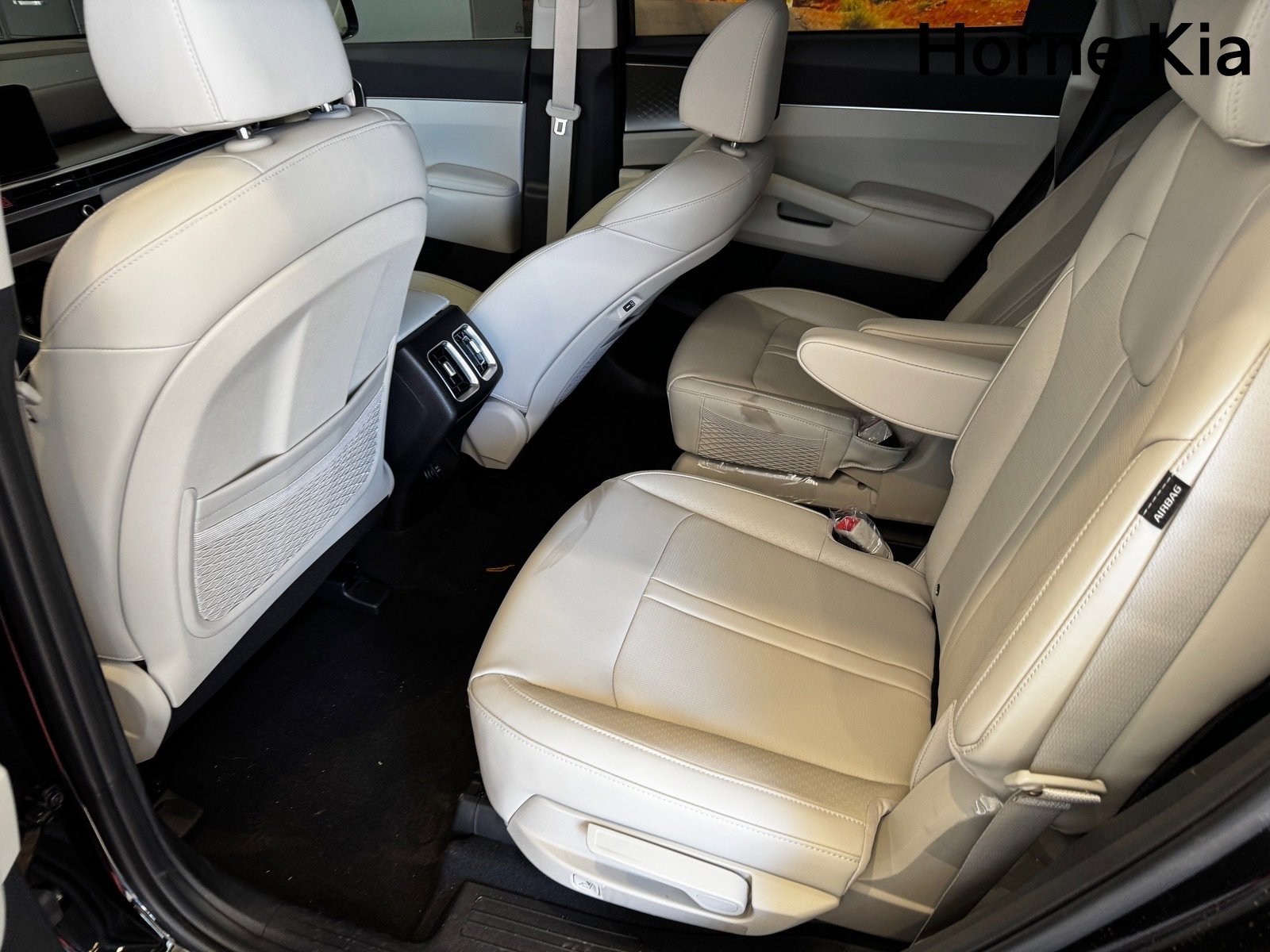 New 2025 Kia Sorento EX image 11