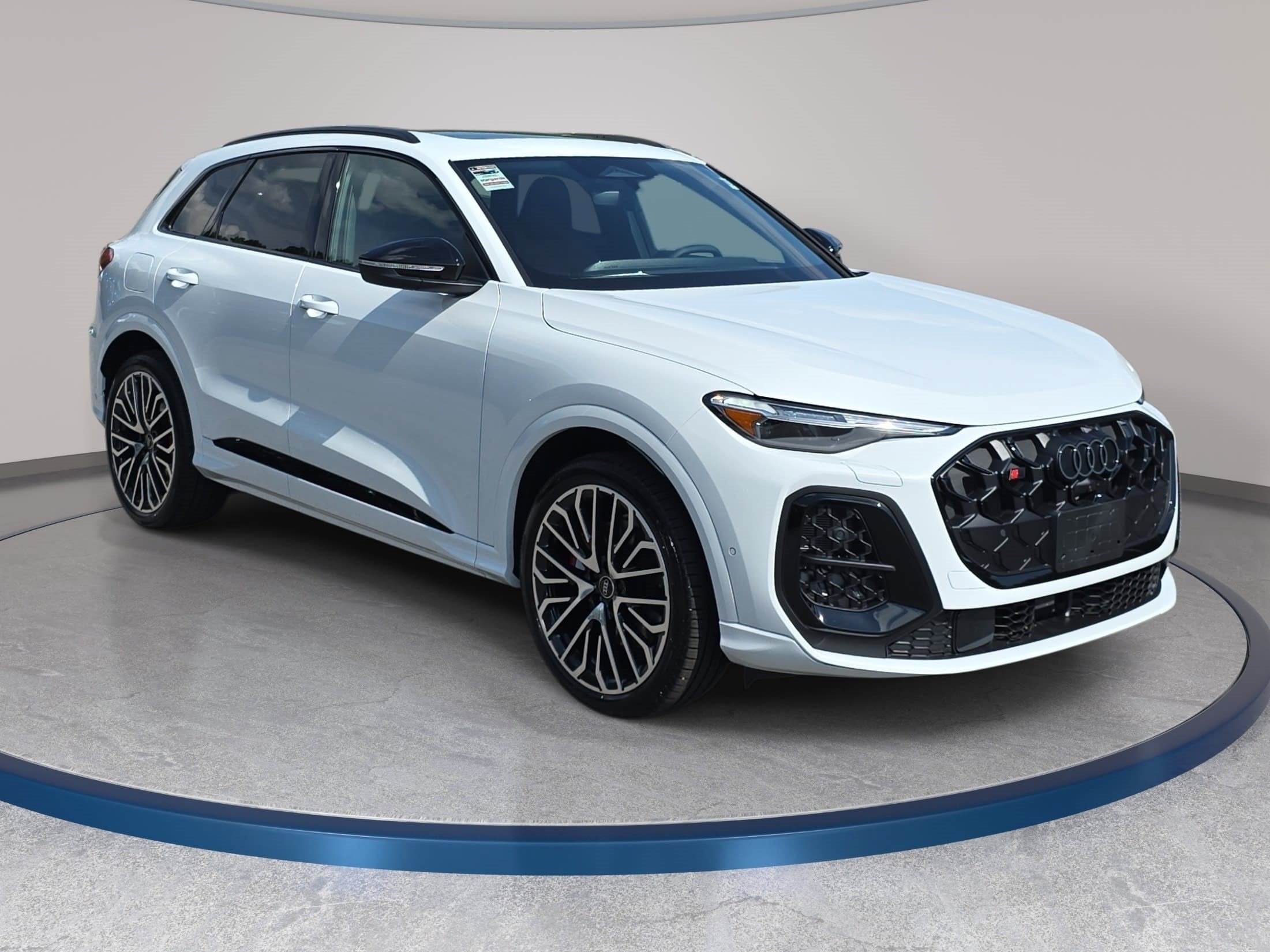 New 2026 Audi SQ5 Premium Plus AWD/4WD image 3
