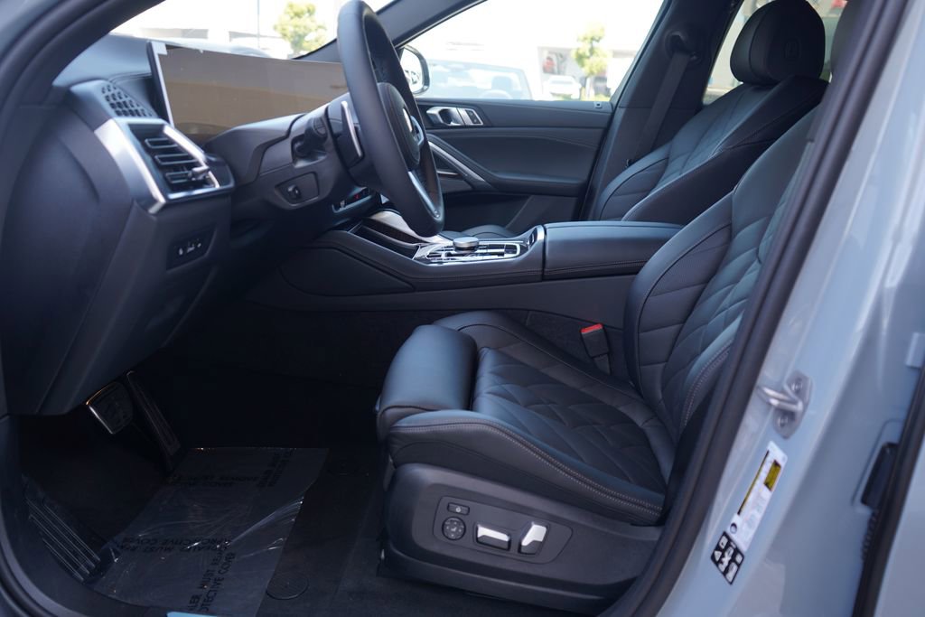 New 2026 BMW X6 xDrive40i w/ Premium Package image 10