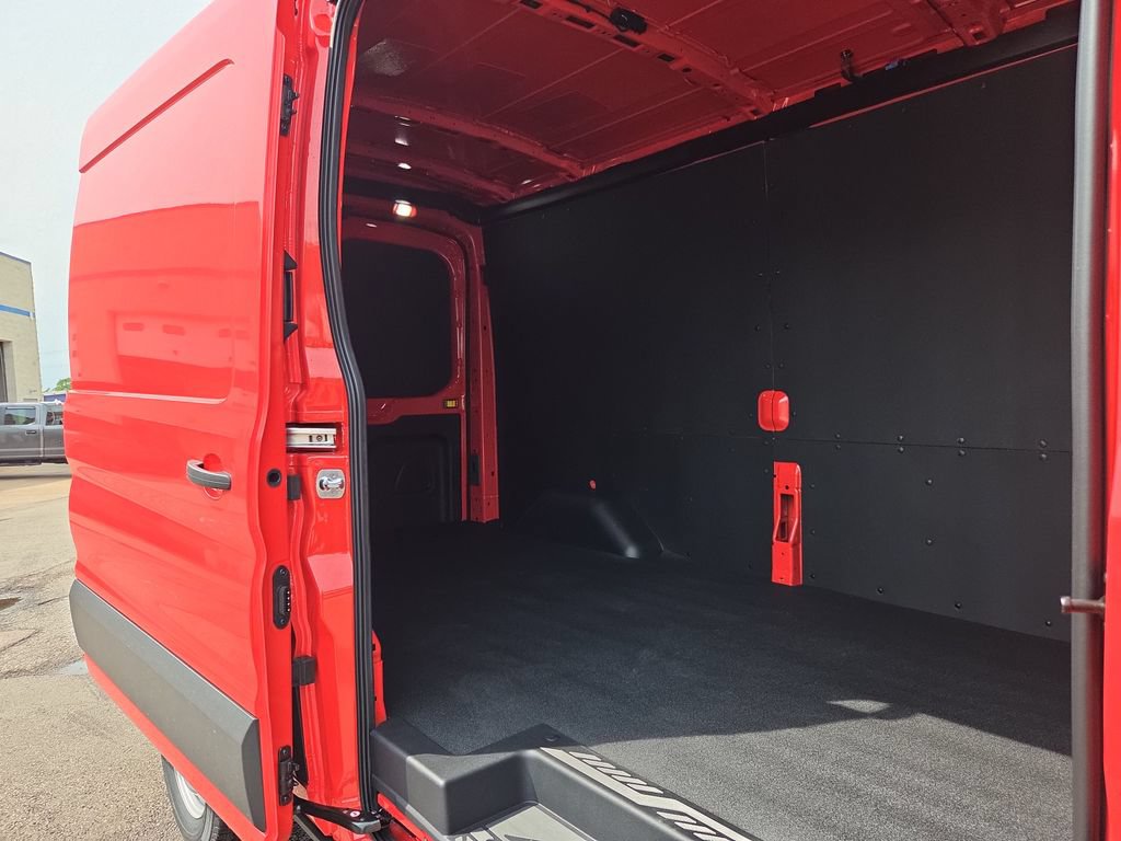 New 2026 Ford Transit 250 148 Medium Roof w/ Interior Upgrade Package RWD image 11